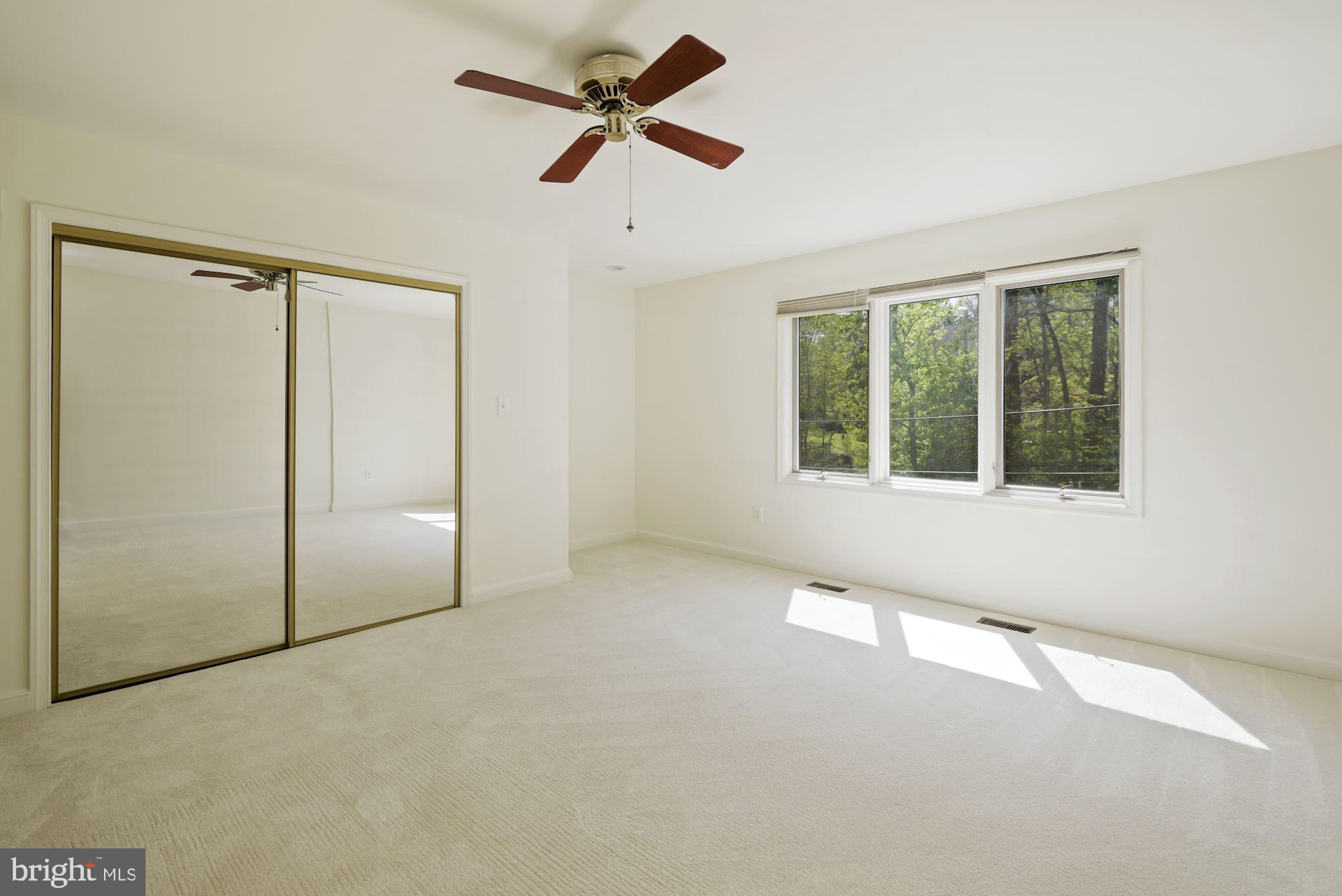 6318 Walhonding Road Bethesda, MD 20816 - Photo 23 of 37 Gallery Image 23