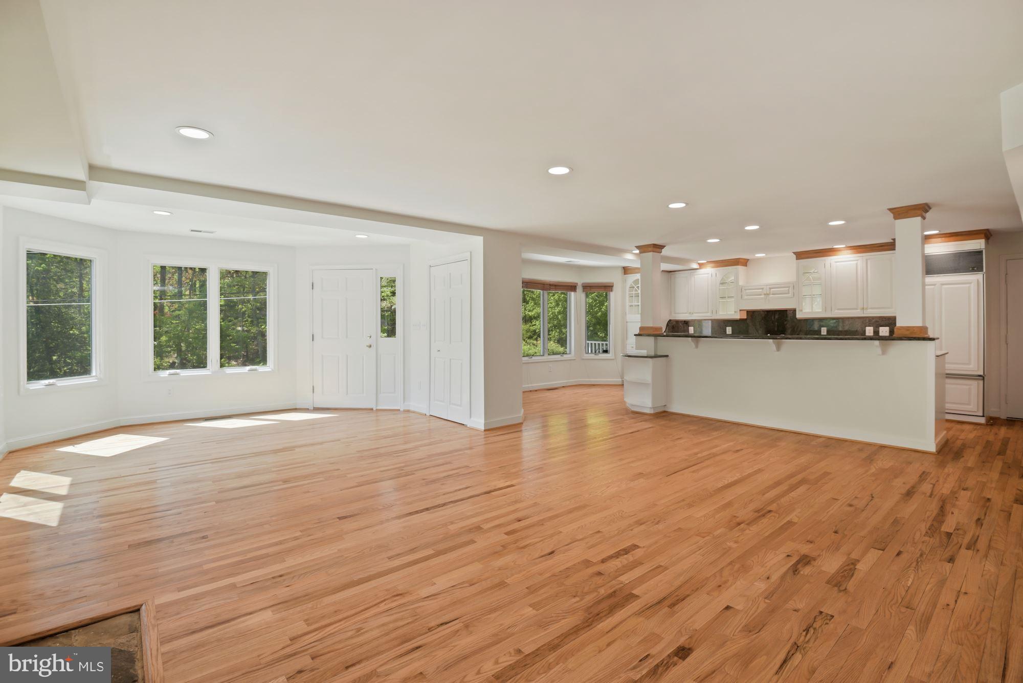 6318 Walhonding Road Bethesda, MD 20816 - Photo 6 of 37 Open to Kitchen