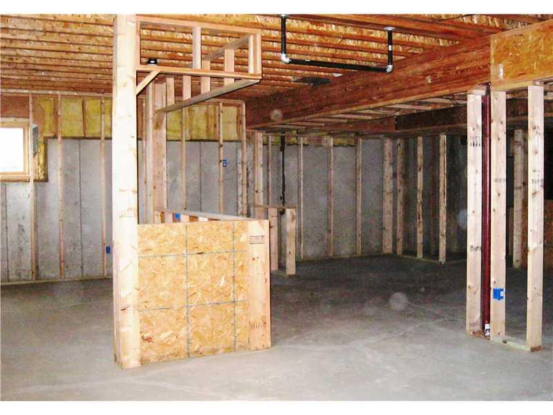 10115 Cumberland Road Fishers, IN 46037 - Photo 15 of 20 Gallery Image 15