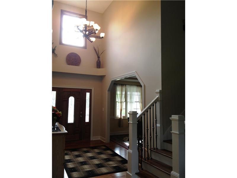 10115 Cumberland Road Fishers, IN 46037 - Photo 3 of 20 Gallery Image 3