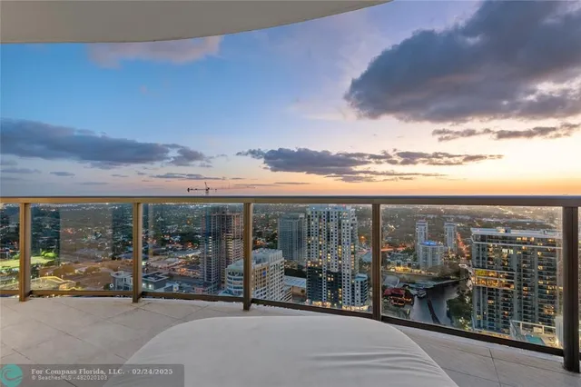 $13,800 | 100 East Las Olas Boulevard, Unit 4504, Fort Lauderdale, FL 33301