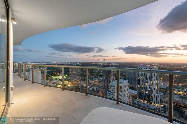 $13,800 | 100 East Las Olas Boulevard, Unit 4504, Fort Lauderdale, FL 33301