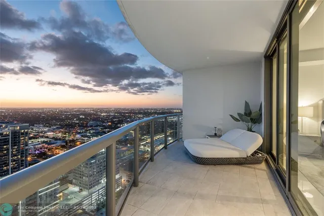 $13,800 | 100 East Las Olas Boulevard, Unit 4504, Fort Lauderdale, FL 33301