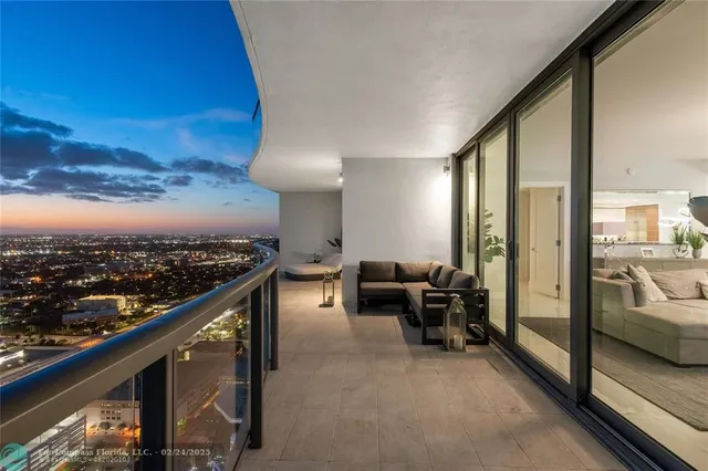 $13,800 | 100 East Las Olas Boulevard, Unit 4504, Fort Lauderdale, FL 33301