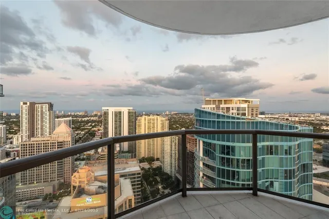 $13,800 | 100 East Las Olas Boulevard, Unit 4504, Fort Lauderdale, FL 33301