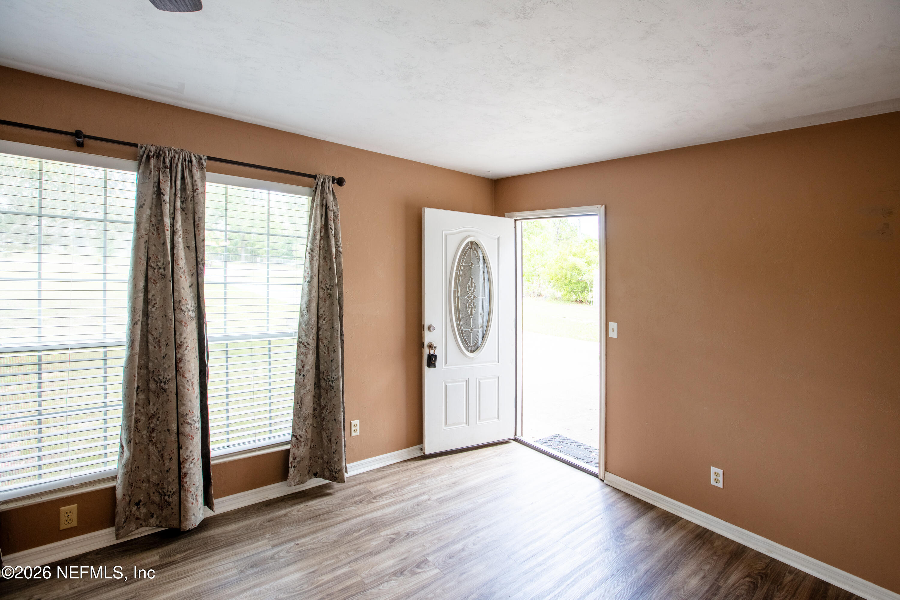 692 Southeast 41st Street Keystone Heights, FL 32656 - Photo 7 of 58 692se41st_MLS-7