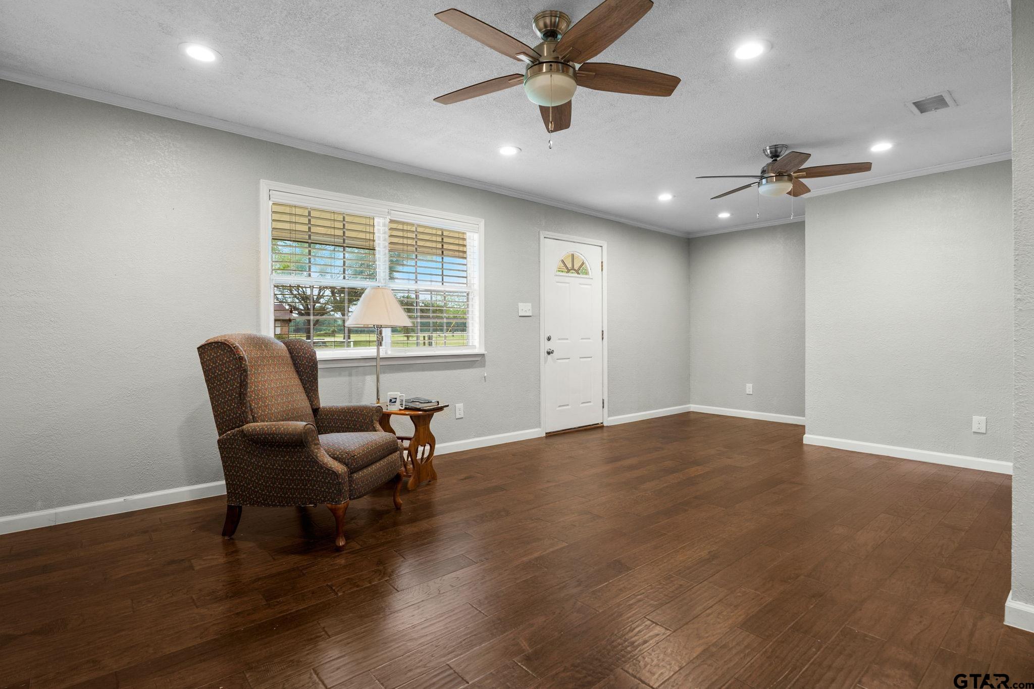6091 Mockingbird Lane Murchison, TX 75778 - Photo 5 of 33 a living room with furniture and a window