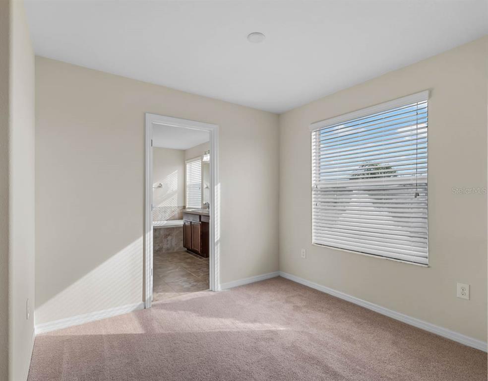 1504 Oak Pond Street Ruskin, FL 33570 - Photo 28 of 76