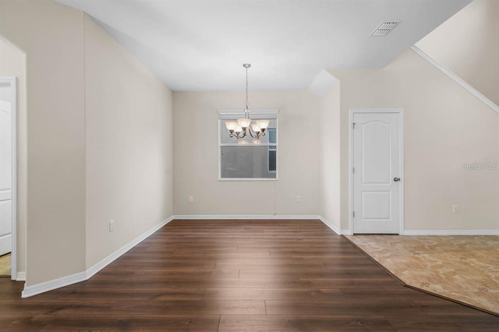 1504 Oak Pond Street Ruskin, FL 33570 - Photo 7 of 76