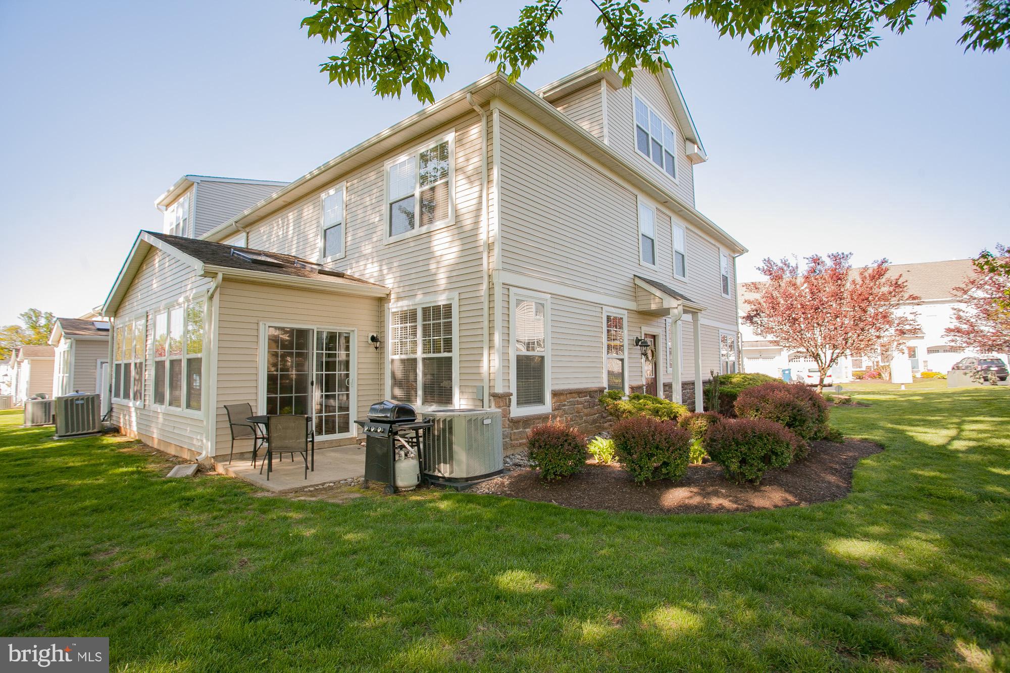 15 Old Cedarbrook Road Wyncote, PA 19095 - Photo 42 of 45 Patio Side View