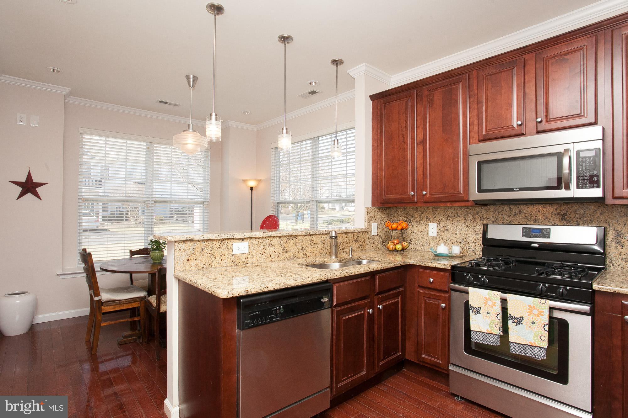 15 Old Cedarbrook Road Wyncote, PA 19095 - Photo 10 of 45 Eat In Spacious Kitchen |Granite | Stainless |