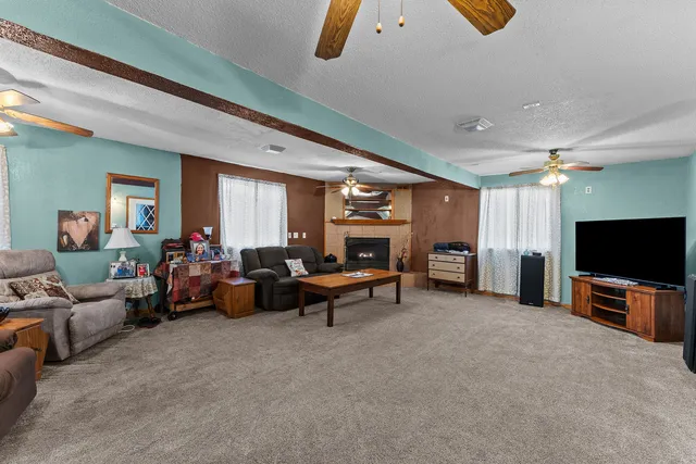 $220,000 | 303 Jefferson Street, New Boston, IL 61272