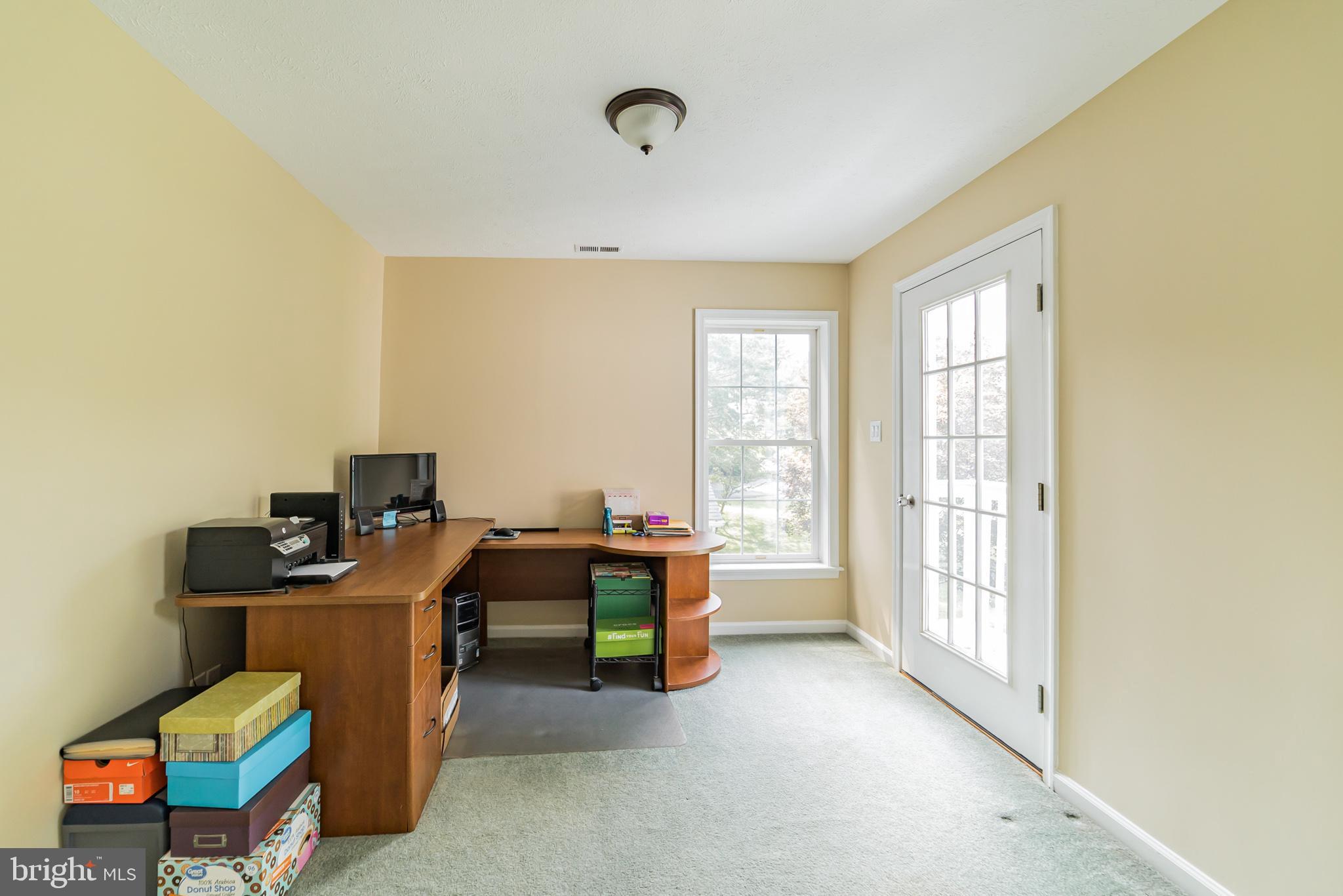 12 Spring Heath Court Baltimore, MD 21244 - Photo 22 of 39 Gallery Image 22