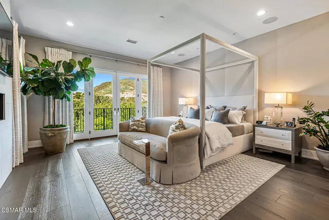 $6,995,000 | 2991 Calbourne Lane, Westlake Village, CA 91361