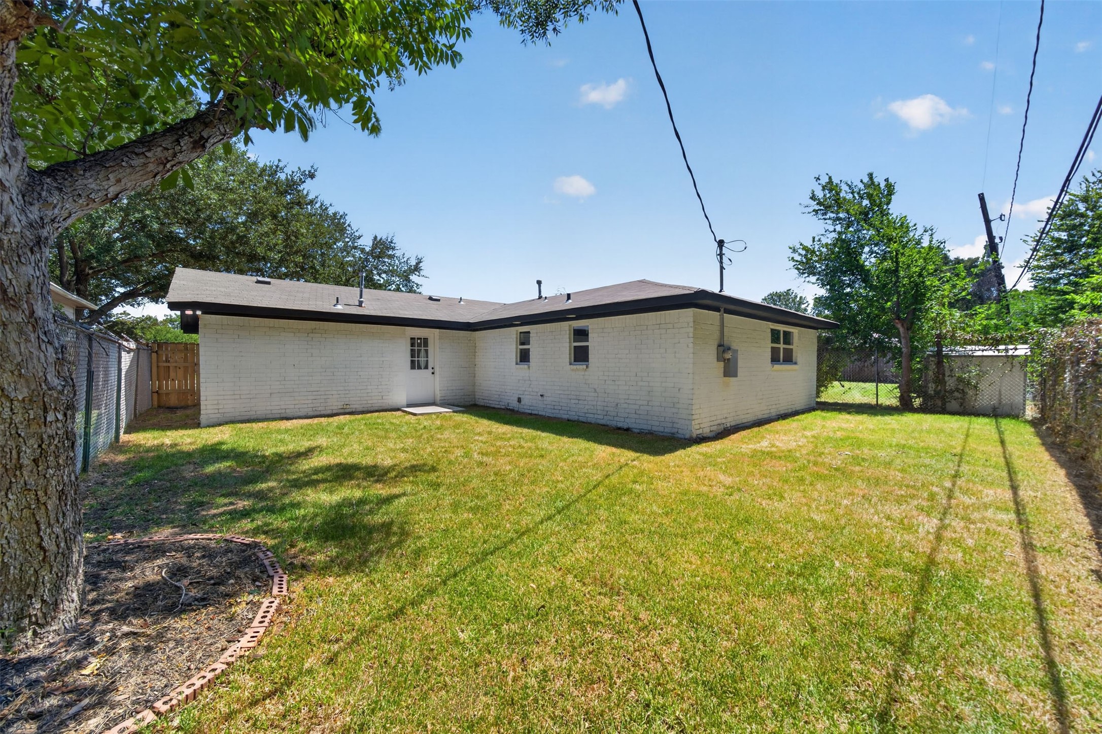 7338 Conley Street Houston, TX 77021 - Photo 5 of 30 Gallery Image 5