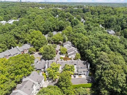 $735,000 | 5644 River Oaks Place Northwest, Unit 7B, Atlanta, GA 30327
