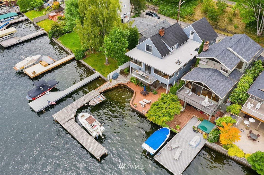 10644 Riviera Place Northeast Seattle, WA 98125 - Photo 25 of 25 Gallery Image 25