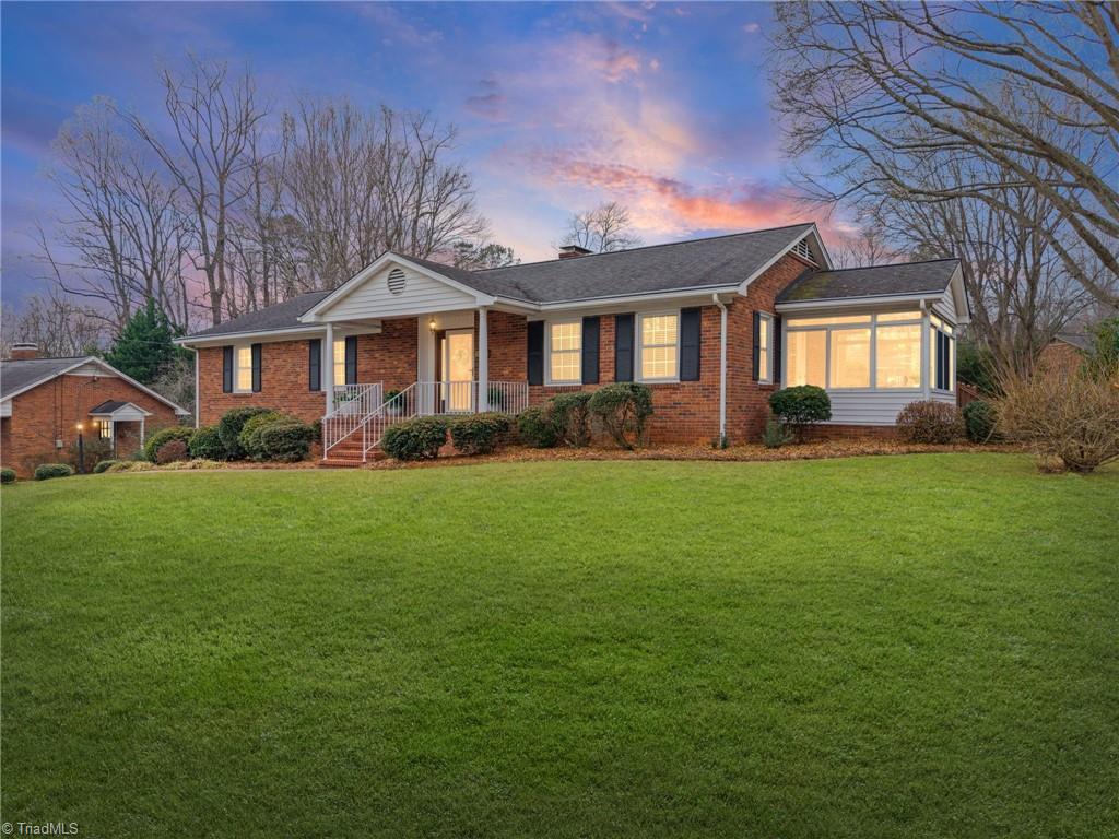 2910 Hope Valley Road Winston-Salem, NC 27106 - Photo 2 of 28