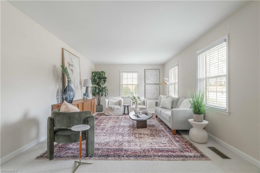 2910 Hope Valley Road Winston-Salem, NC 27106 - Photo 4 of 28