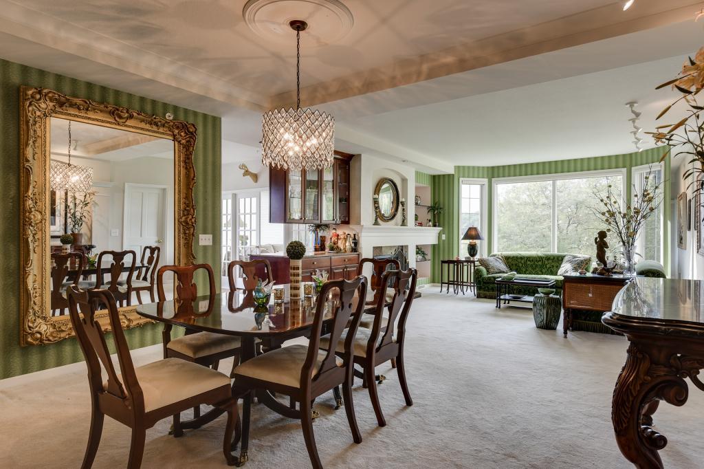 11460 Fairfield Road West, Unit 101 Minnetonka, MN 55305 - Photo 1 of 1 Gallery Image 1