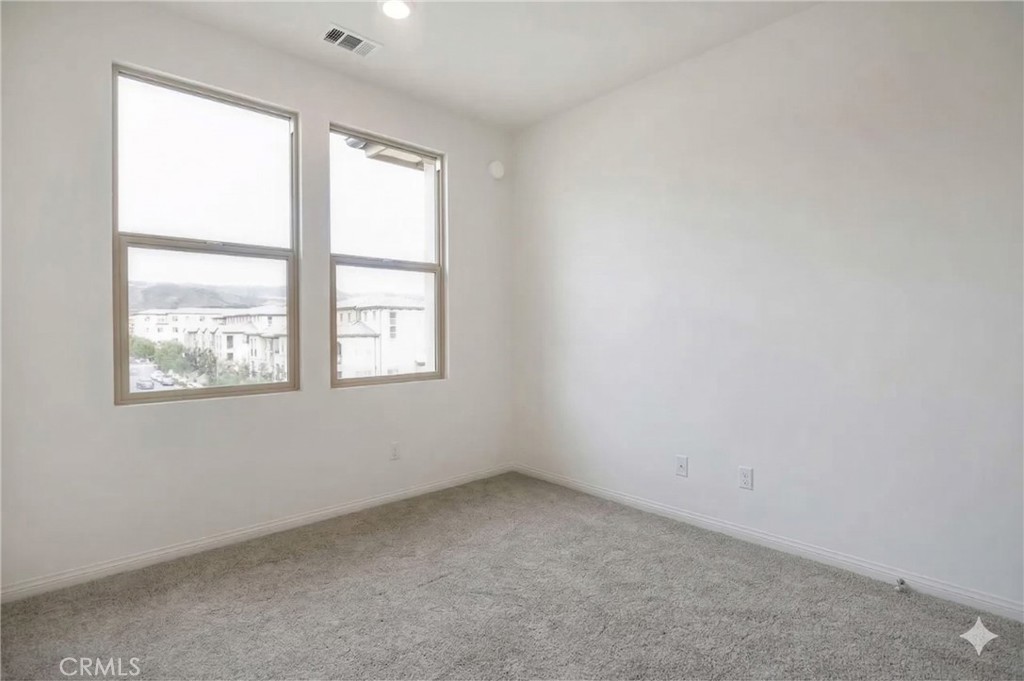 103 Plateau Irvine, CA 92618 - Photo 17 of 19