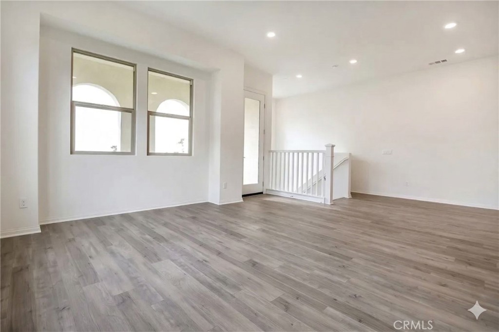 103 Plateau Irvine, CA 92618 - Photo 5 of 19