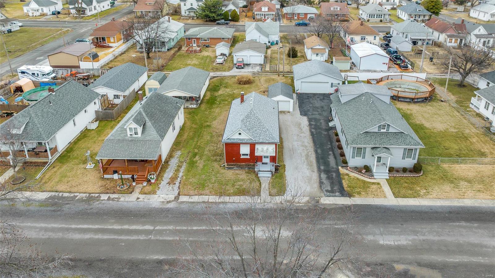 211 North 4th Street Dupo, IL 62239 - Photo 2 of 37