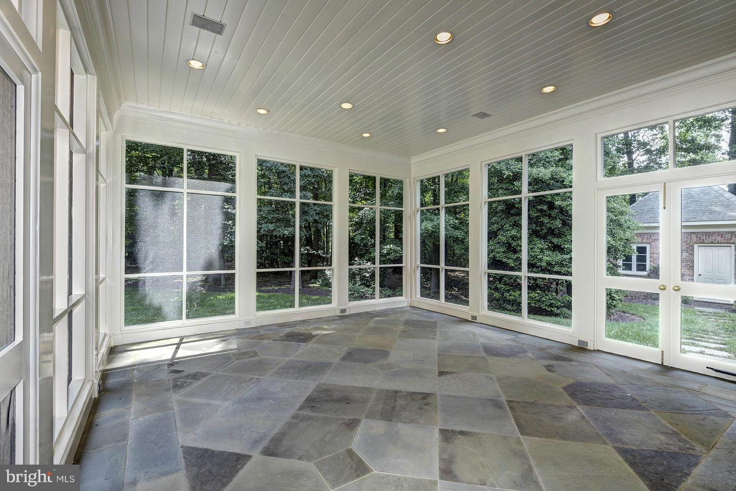 1862 Brothers Road Vienna, VA 22182 - Photo 11 of 30 Sun Room