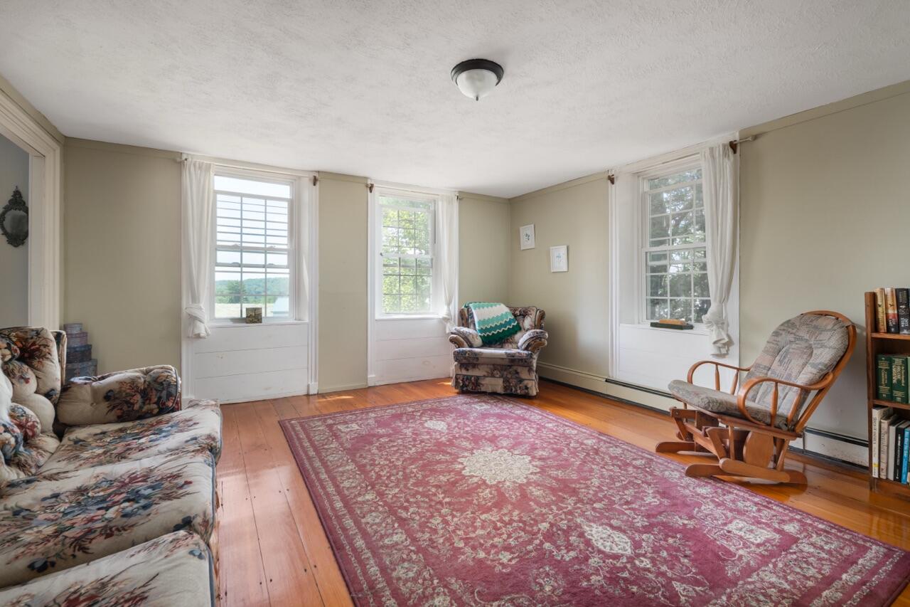 93 Cushnoc Road Vassalboro, ME 04989 - Photo 19 of 46 Living Room