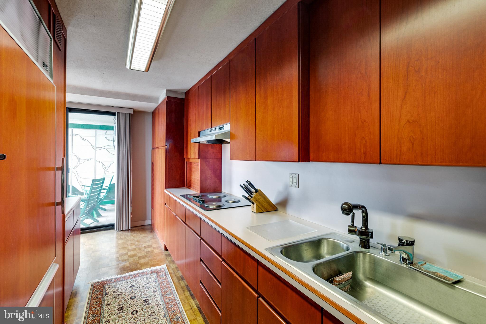 224 West Rittenhouse Square, Unit 1710 Philadelphia, PA 19103 - Photo 6 of 26 Gallery Image 6