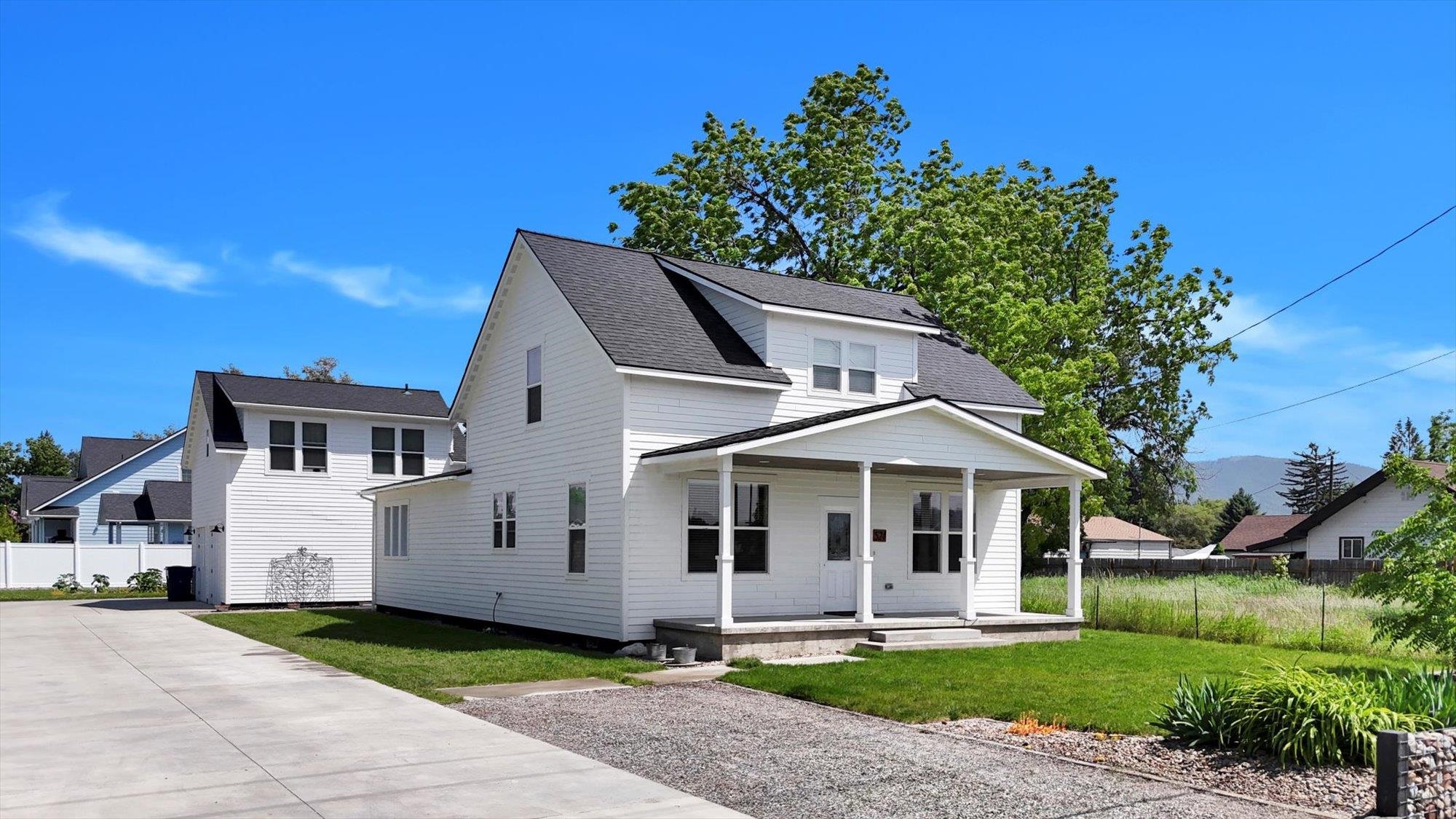 524 North Long Road Spokane Valley, WA 99016 - Photo 1 of 32 Gallery Image 1