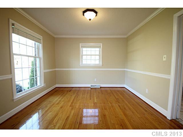 5901 Brookhaven Road Charlotte, NC 28210 - Photo 2 of 16 Gallery Image 2