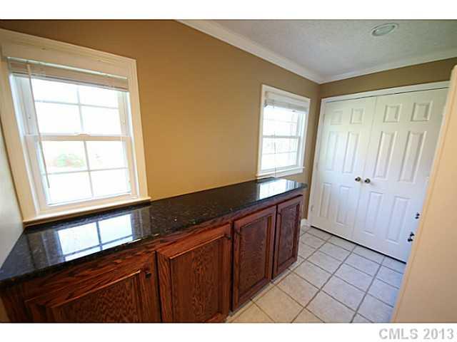 5901 Brookhaven Road Charlotte, NC 28210 - Photo 13 of 16 Gallery Image 13