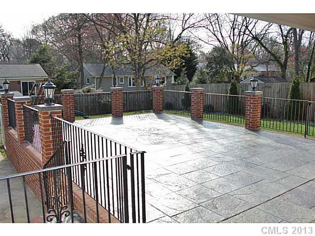 5901 Brookhaven Road Charlotte, NC 28210 - Photo 14 of 16 Gallery Image 14