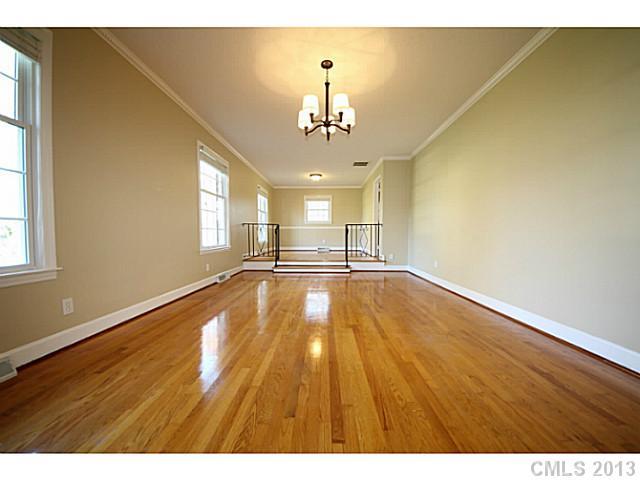 5901 Brookhaven Road Charlotte, NC 28210 - Photo 3 of 16 Gallery Image 3