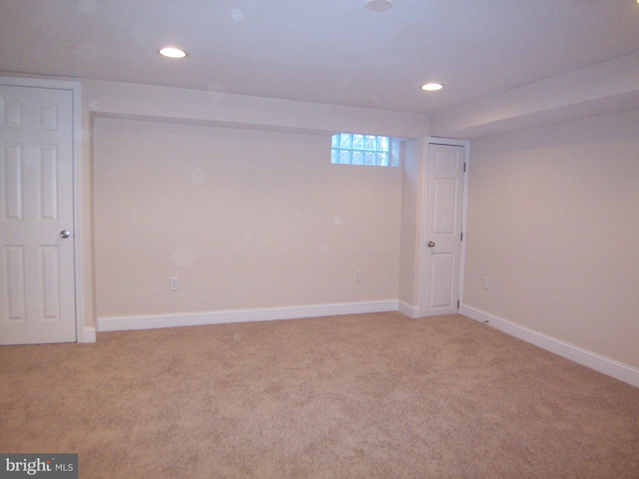 8200 Gray Haven Road Baltimore, MD 21222 - Photo 25 of 29 Family Room