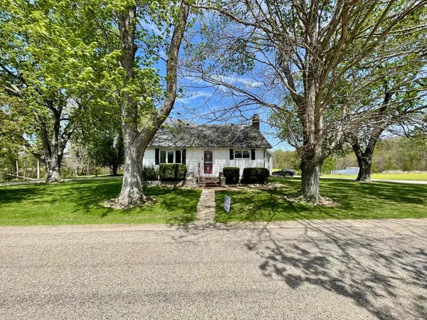 $375,000 | 18049 Stone Church Road, Laurel, IN 47024