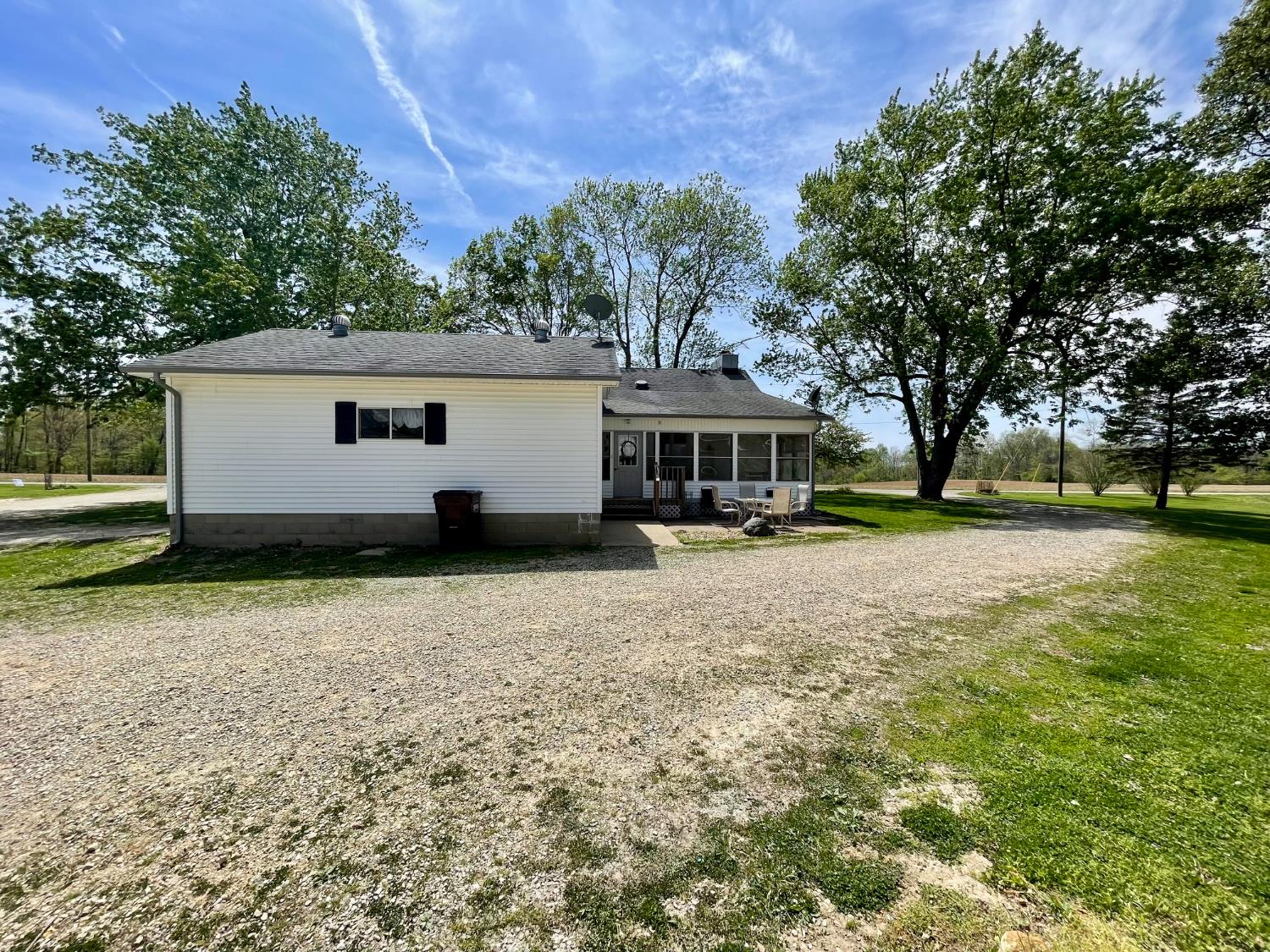 18049 Stone Church Road Laurel, IN 47024 - Photo 4 of 34