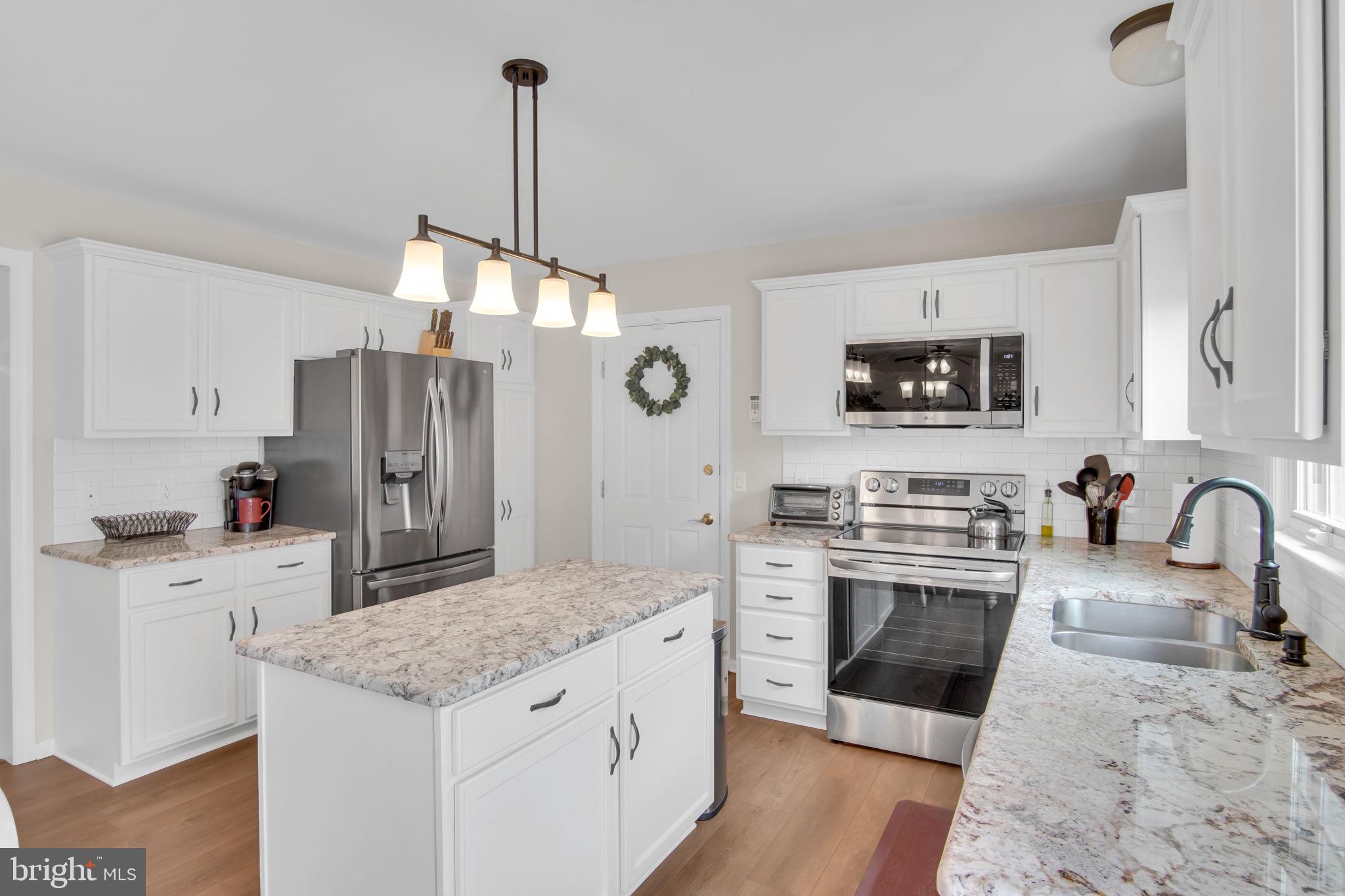 2231 Raleigh Road Hummelstown, PA 17036 - Photo 11 of 52