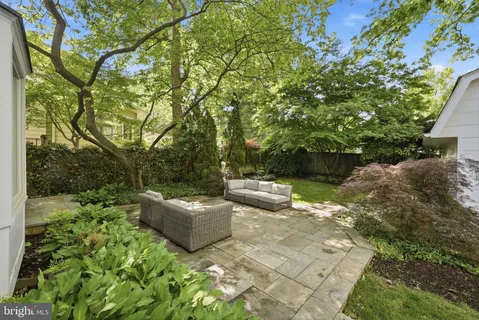 $1,900,000 | 4006 Virgilia Street, Chevy Chase, MD 20815