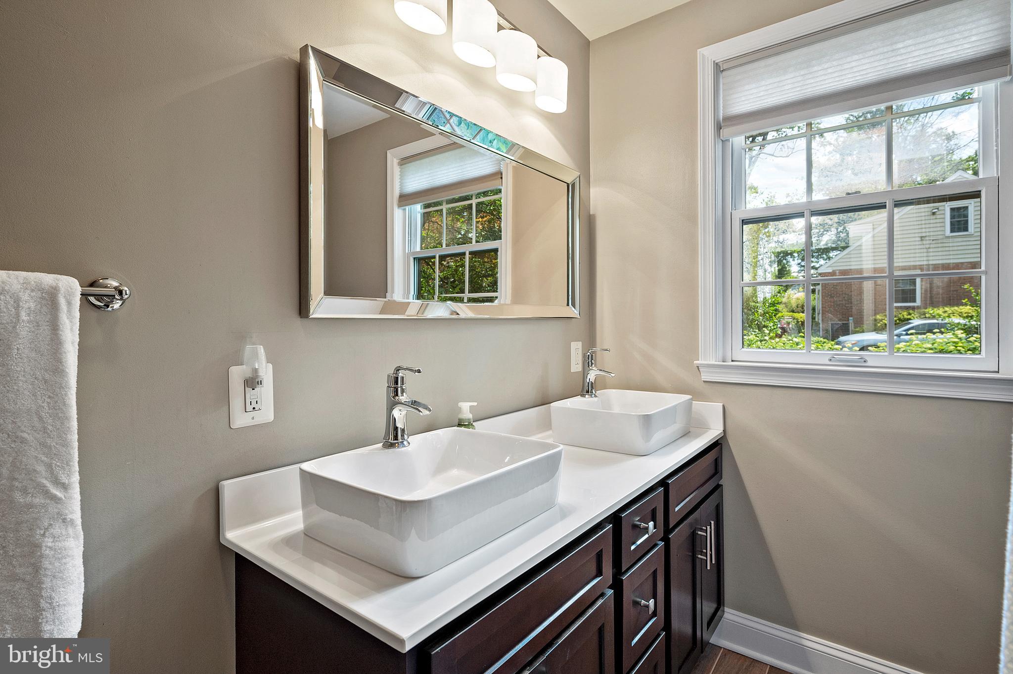 3633 Chatham Road Ellicott City, MD 21042 - Photo 39 of 61 Bathroom 2 (alt view)