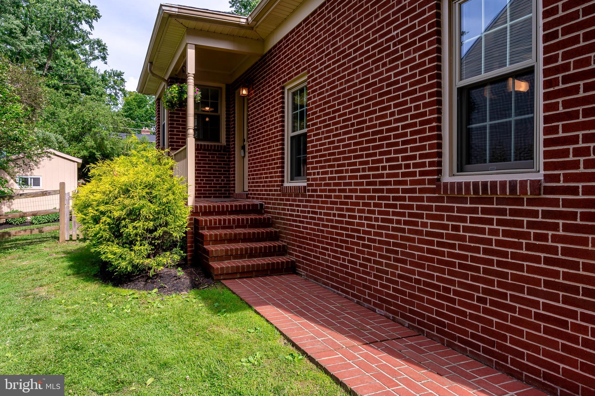 3633 Chatham Road Ellicott City, MD 21042 - Photo 4 of 61 Side Entrance