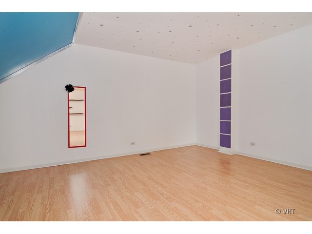 691 Wakefield Road, Unit 691 Gurnee, IL 60031 - Photo 6 of 10