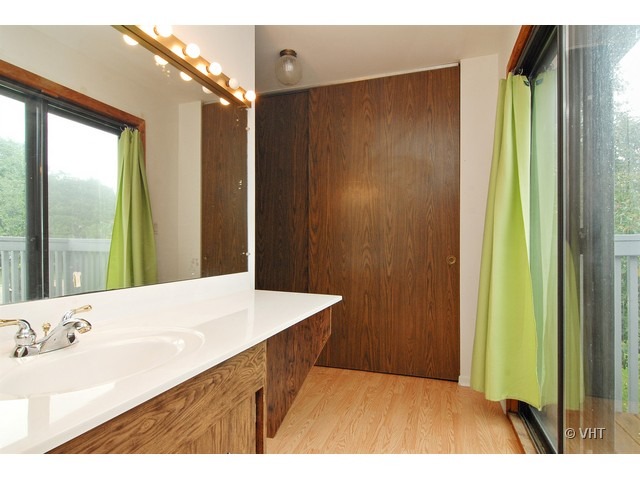 691 Wakefield Road, Unit 691 Gurnee, IL 60031 - Photo 8 of 10