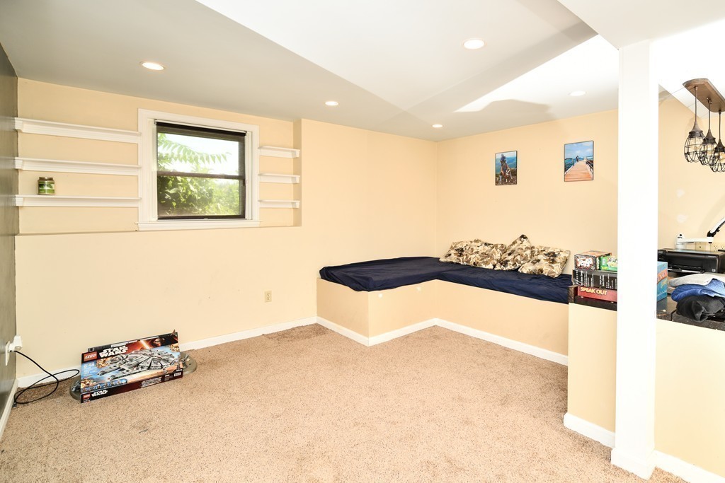 7 Bearhill Road Woburn, MA 01801 - Photo 18 of 20 Gallery Image 18
