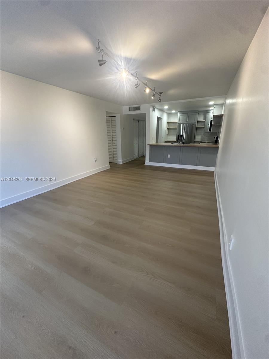 10425 Southwest 112th Avenue, Unit 215 Miami, FL 33176 - Photo 3 of 22