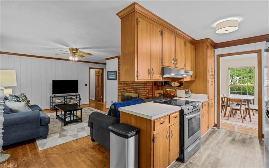 1210 Pembroke Road Greensboro, NC 27408 - Photo 17 of 37