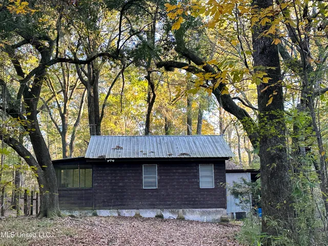 $975,000 | 109 Carmel Church Road, Natchez, MS 39120