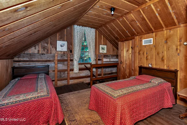 $975,000 | 109 Carmel Church Road, Natchez, MS 39120