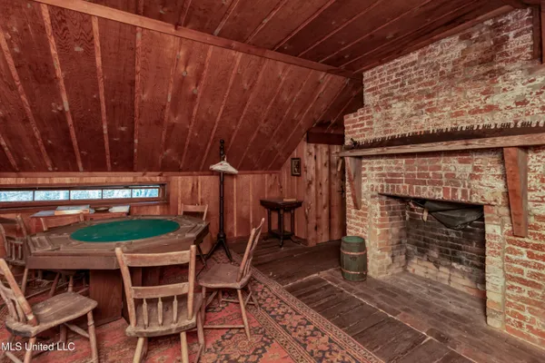 $975,000 | 109 Carmel Church Road, Natchez, MS 39120